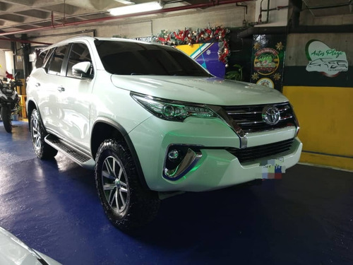 Imagen 1 de 8 de Toyota Fortuner Dubai Vxr 2018 