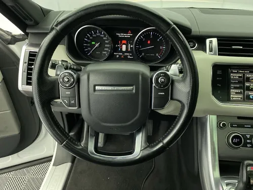 Land Rover Range Rover Sport 3.0 Hse