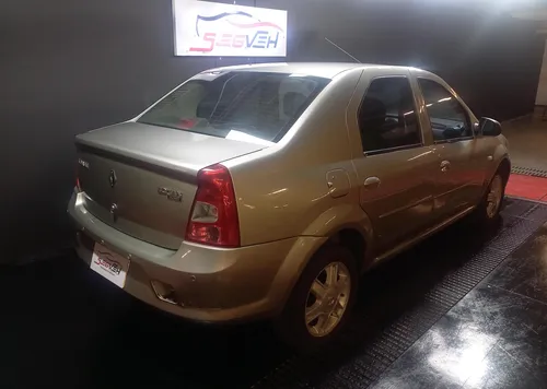 Renault Logan Familier Mt