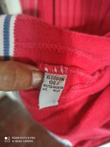 Campera Saco Abierto Hilo Rojo Scombro Cierre Cuello L Detal (Usado)