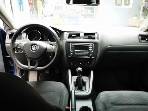 Imagen 9 de 13 de Volkswagen Jetta 2.0 L4 Mt 115 Hp 2016