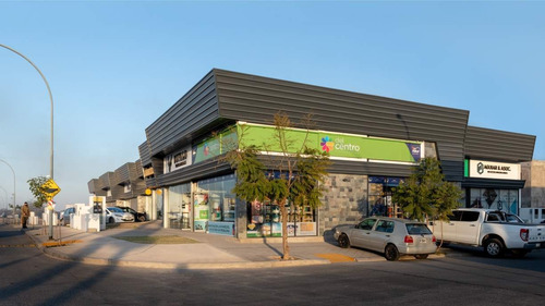 Imagen 11 de 14 de Alquiler. Local Comercial . Complejo Miradores Manantiales Etapa 2