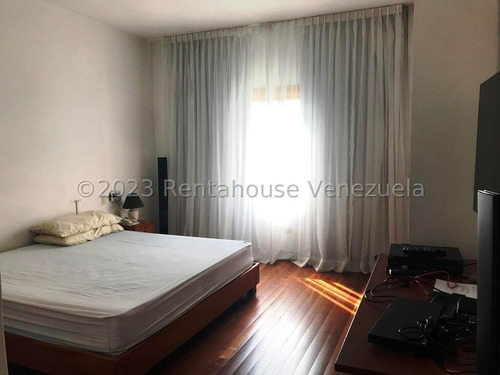 Mb Casa En Venta En Altamira, Distrito Metropolitano
