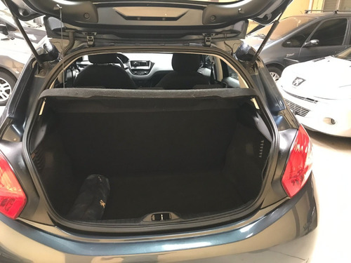 Imagen 11 de 15 de Peugeot 208 Nafta 1.5 Active 2014