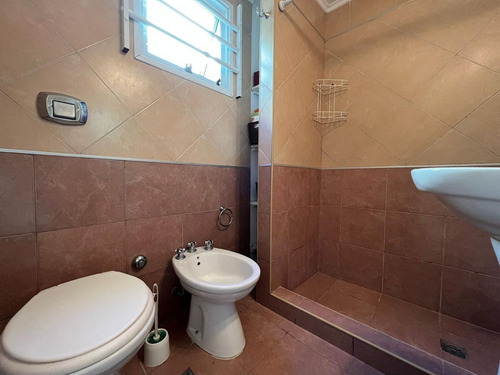 Imagen 29 de 30 de Ph En Venta De 3 Amb En Pb Patio , Parrilla , Una Cuadra De La Playa - Villa Gesell