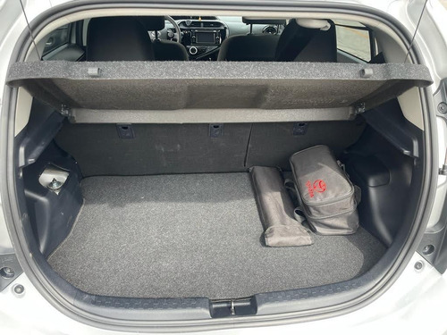 Imagen 11 de 12 de Toyota Prius C 2020 Hibrid 1.5 At