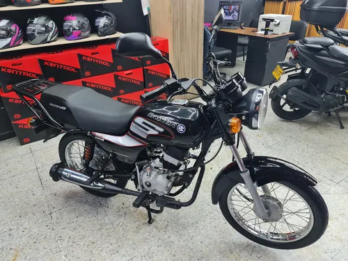 Bajaj Boxer S 100 2025