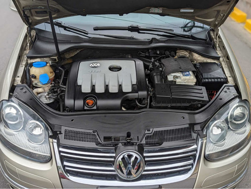 Volkswagen Vento 2.0 I Elegance Dsg