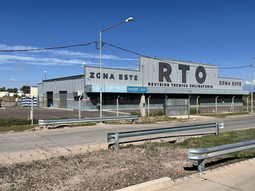 Nave De 800 M2 En Parque Industrial Pasip - San Martin Mza