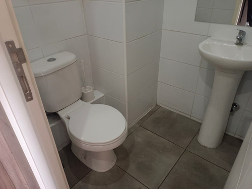 Se Vende Oficina 3p 2b Metro San Alberto Hurtado