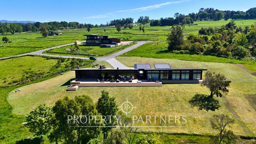 Espectacular Casa En El Lago Panguipulli