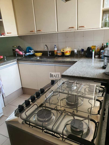 Apartamento À Venda No Centro Com 3 Quartos Em Rio Preto - V7852