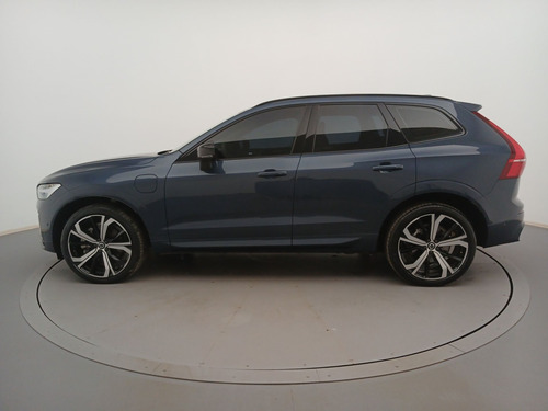 Volvo XC60 2.0 T8 RECHARGE ULTIMATE DARK AWD GEARTRONIC