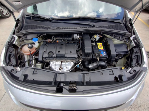 Peugeot 2008 1.6 Allure