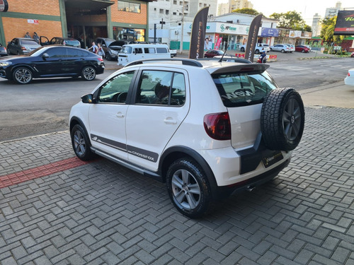Imagem 7 de 7 de Vw - Volkswagen Crossfox 2012 Flex