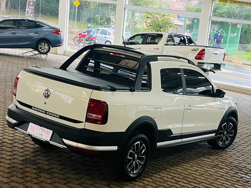 Volkswagen Saveiro 1.6 16v Cross Cab. Dupla Total Flex 2p