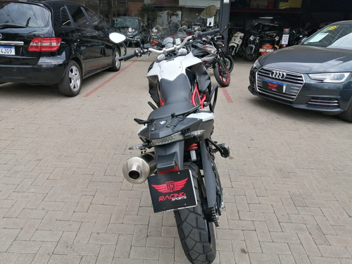 Imagem 6 de 9 de F 800 Gs