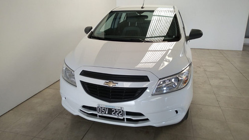 Imagen 1 de 9 de Chevrolet Onix 1.4 N Lt 2015