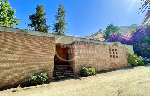 Moderna Y Exclusiva Casa En Cond Los Almendros 4 Dorm Piscin