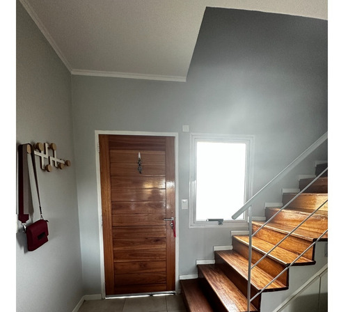 Imagen 2 de 11 de Venta- Duplex En Los Robles Etapa 4
