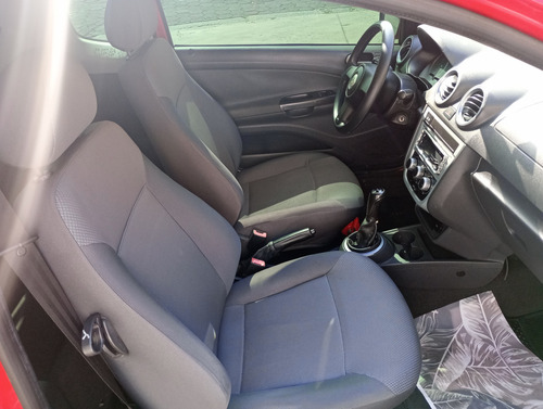 Volkswagen Saveiro 1.6 Cab. Estendida Total Flex 2p