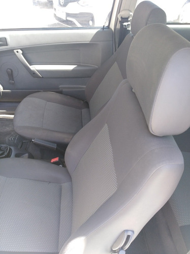 Volkswagen Gol 1.4 Power 83cv 3 P 2013
