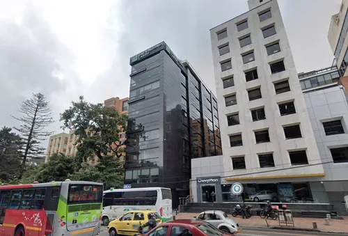 Edificio C75 - Oficinas En Arriendo