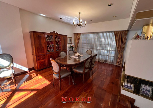 Venta Casa 5 Ambientes Barrio Naon Mataderos