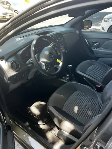 Renault Stepway 1.6 Intense Automática