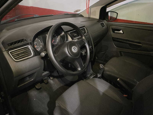 Imagem 3 de 8 de Volkswagen Fox 1.0 8v (g2) (blackfox) 4p 2010
