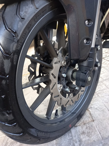 Benelli Tnt 300
