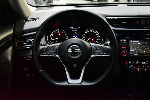 Imagen 10 de 15 de Nissan X-trail 2.5 Exclusive Cvt Xtronic