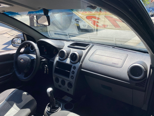Ford Fiesta Sedan Fiesta Sedan 1.6 (Flex)