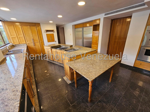 Apartamento En Venta Los Chorros