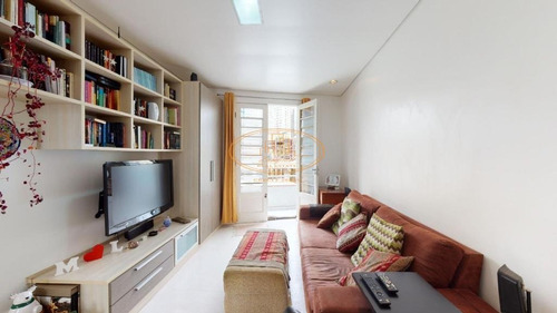 Apartamento Com 2 Dormitório(s) Localizado(a) No Bairro Aclimação Em São Paulo / São Paulo - 17692:925315