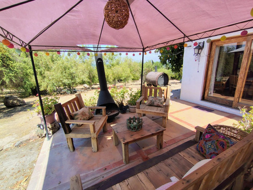 Vende Amplia Casa Estilo Colonial De 210m2 En Parcela 5d,4b