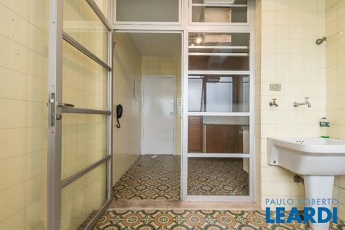 Imagem 12 de 15 de Apartamento - Campo Belo - Sp - 642715