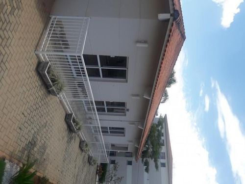 Apartamento De 2 Quartos Para Venda - Jardim Volobueff (nova Veneza) - Sumaré - Izm4b218-307736