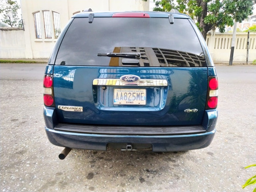 Imagen 5 de 13 de Ford Explorer