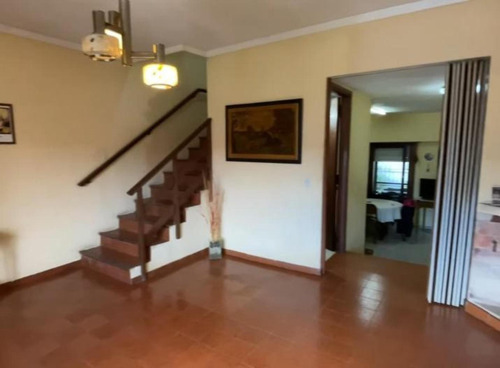 Dúplex En Venta - 3 Dormitorios 2 Baños - Cochera - 120mts2 - Mar Del Plata