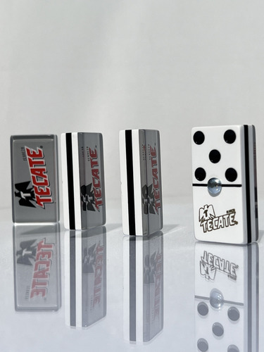 Domino Tecate Plata / Domino Carta Blanca B/n Pl / Cubilete