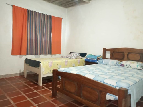 Imagen 6 de 14 de 2 Casas Calle Pardillar Lagunetica Los Teques