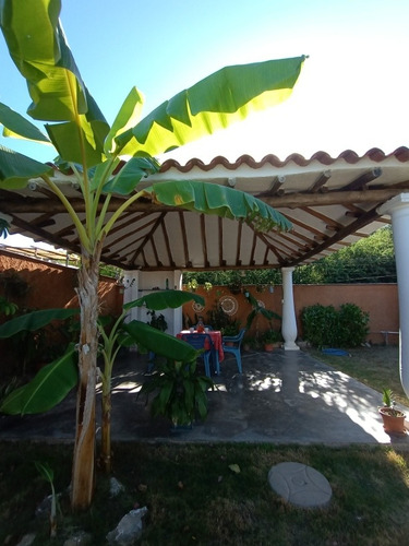 Imagen 3 de 12 de Posada En Venta Playa El Agua De La Isla De Margarita Vzla