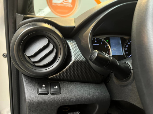 Nissan Kicks 1.6 Sense