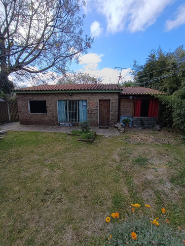 Venta Casa 2 Dorm En Las Toscas Sur Apta Banco