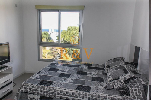 Imagen 13 de 30 de Moderno Apartamento De 2 Dormitorios A Metros Del Mar!