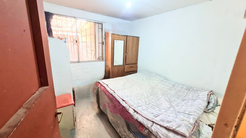 Depto 3 Dorm 1 Baño Con Patio En 1er Piso En Lo Prado