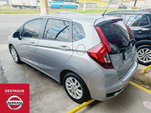 Imagem 8 de 9 de Fit Lx 1.5 Aut 2018 Prata