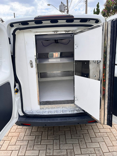 Fiat Fiorino 1.4 Working Flex 4p marchas