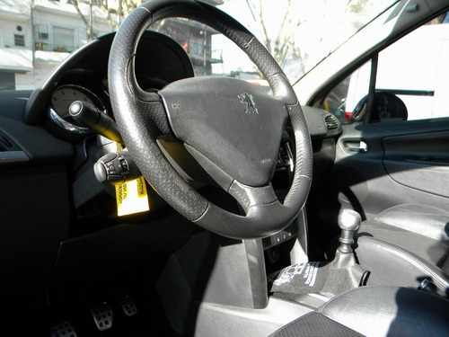 Imagen 12 de 15 de Peugeot 207gti2011